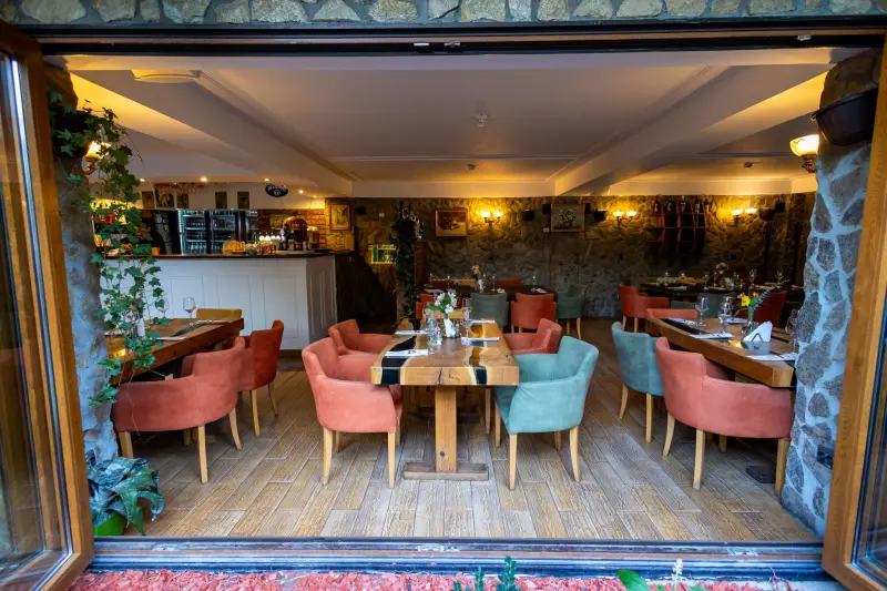 Restaurant nuntă București – Restaurant Cocosu Rosu